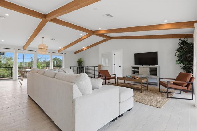 405 28TH STREET, Holmes Beach, FL 34217