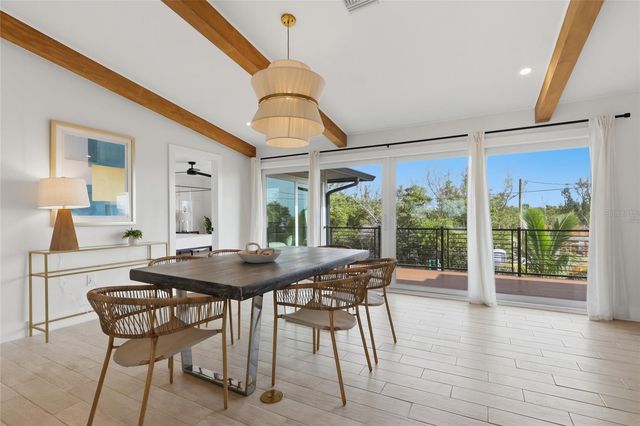 405 28TH STREET, Holmes Beach, FL 34217