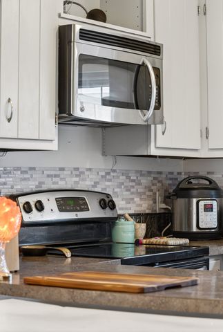 143 Cumberland Trce, Nashville, TN 37214