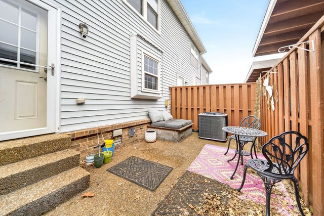 143 Cumberland Trce, Nashville, TN 37214