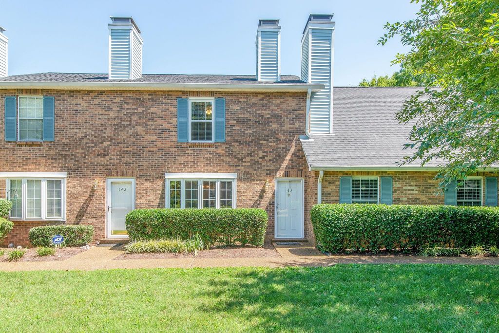 143 Cumberland Trce, Nashville, TN 37214