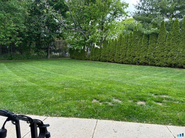 337 Sylvan Knoll Road, Stamford, CT 06902