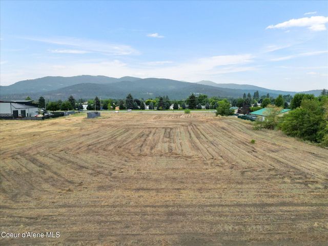 1087 N Lean ST, Post Falls, ID 83854
