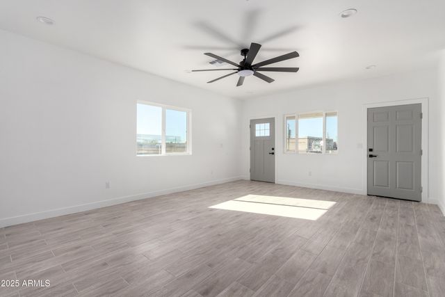 10607 N 81st Avenue, Peoria, AZ 85345