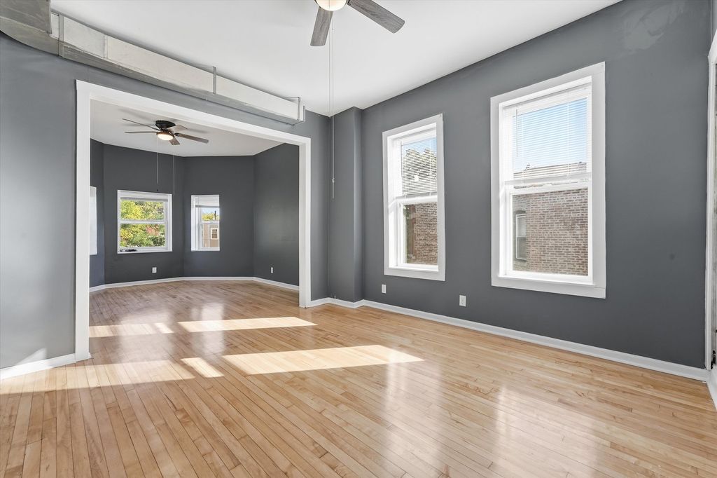 4333 W Dickens Avenue, Chicago, IL 60639 — photo 2