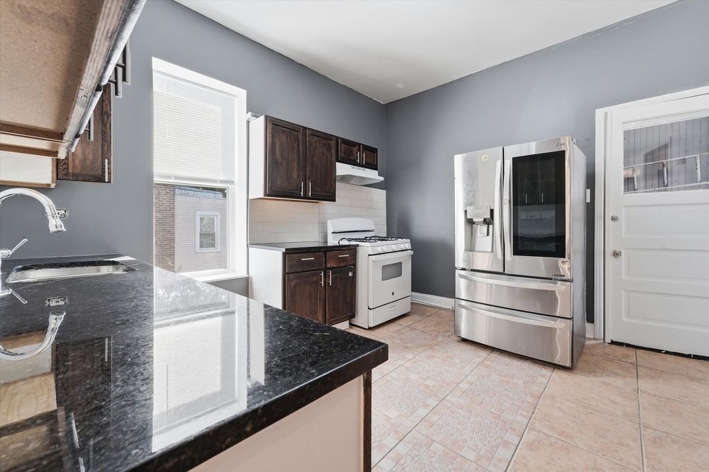 4333 W Dickens Avenue, Chicago, IL 60639 — photo 5