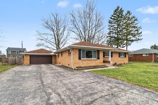 5835 Neill Avenue, Walbridge, OH 43465