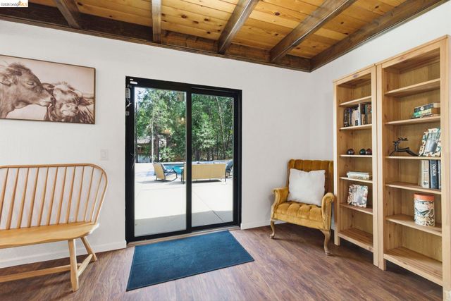 24159 Awahanee Rd, Sonora, CA 95370