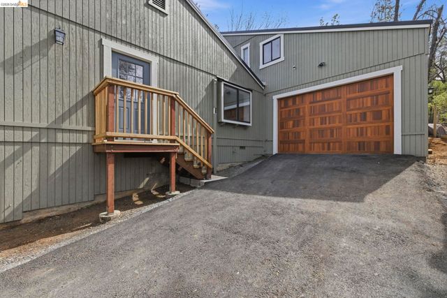 24159 Awahanee Rd, Sonora, CA 95370