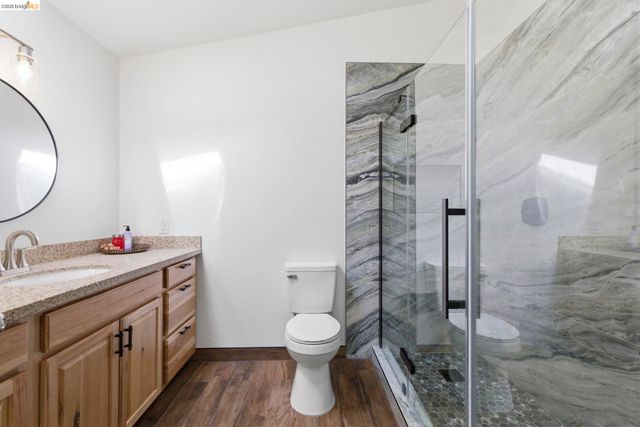 24159 Awahanee Rd, Sonora, CA 95370