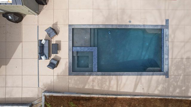 24159 Awahanee Rd, Sonora, CA 95370