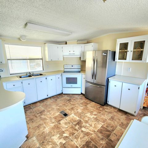 15 Alta Loma, Port St. Lucie, Port St Lucie, FL 34952