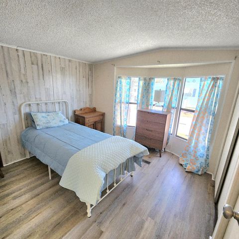 15 Alta Loma, Port St. Lucie, Port St Lucie, FL 34952