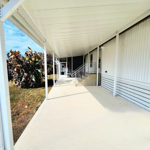 15 Alta Loma, Port St. Lucie, Port St Lucie, FL 34952