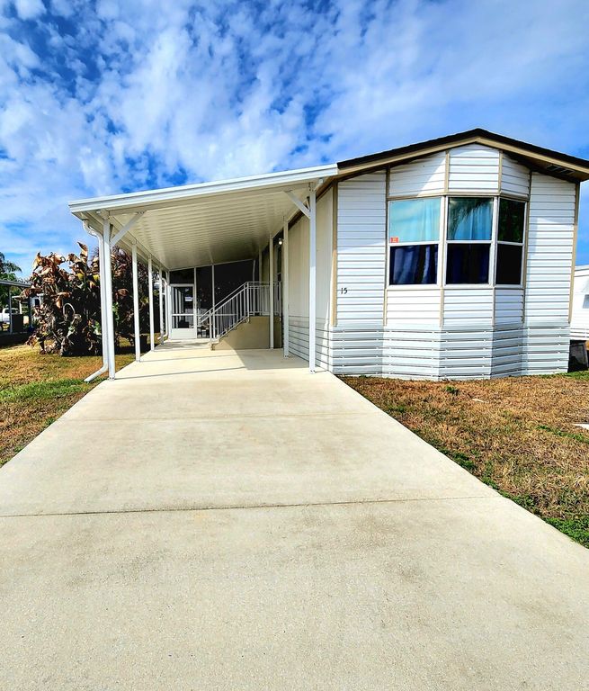 15 Alta Loma, Port St. Lucie, Port St Lucie, FL 34952