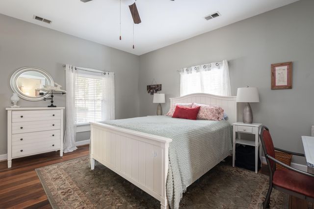 131 Montgomery Avenue, Versailles, KY 40383