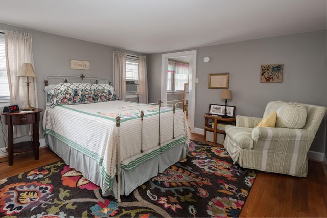 131 Montgomery Avenue, Versailles, KY 40383