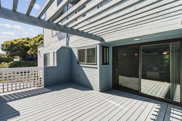 917 Intrepid Court, Del Mar, CA 92014