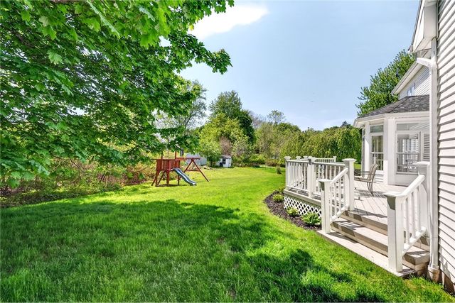 5 Lacosta Court, Perinton, NY 14450