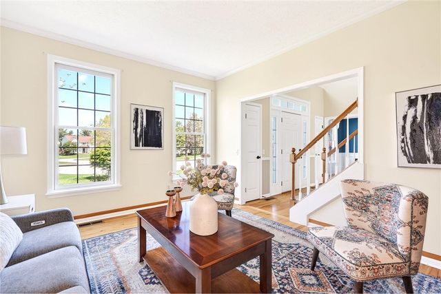 5 Lacosta Court, Perinton, NY 14450