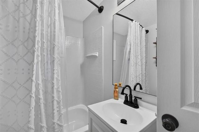 508 S Elm Street, Louisburg, KS 66053