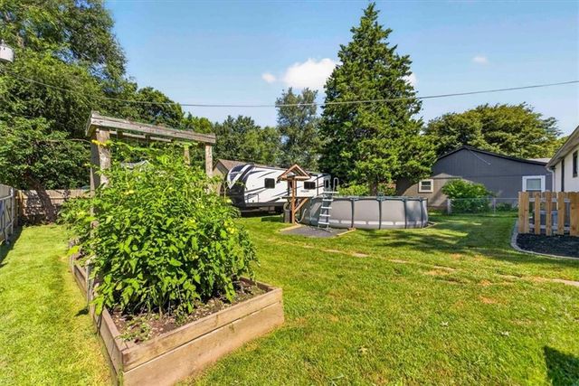508 S Elm Street, Louisburg, KS 66053