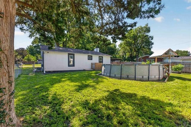 508 S Elm Street, Louisburg, KS 66053