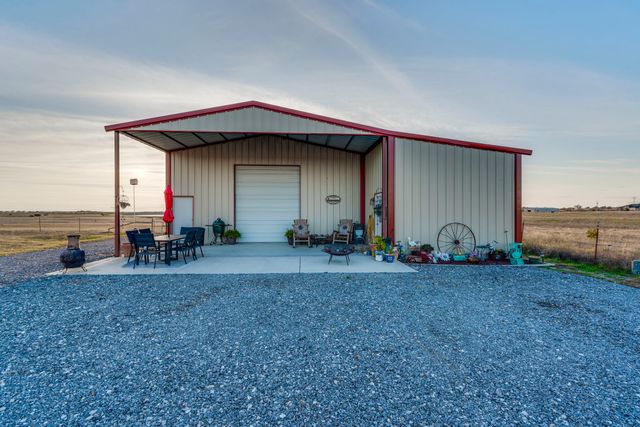10365 Singleton Road, Midlothian, TX 76065