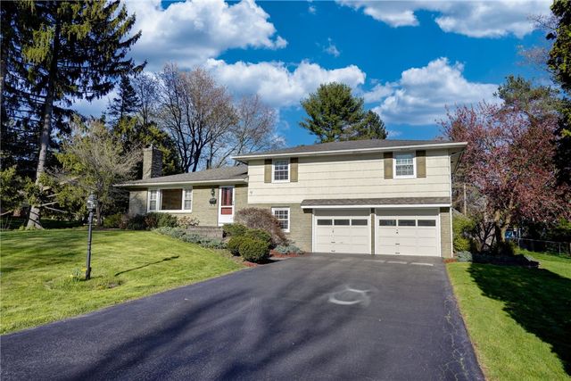 68 Hillcrest Drive, Penfield, NY 14526