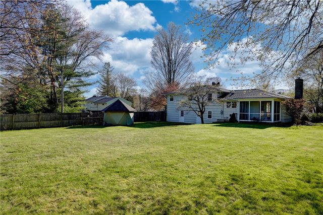 68 Hillcrest Drive, Penfield, NY 14526