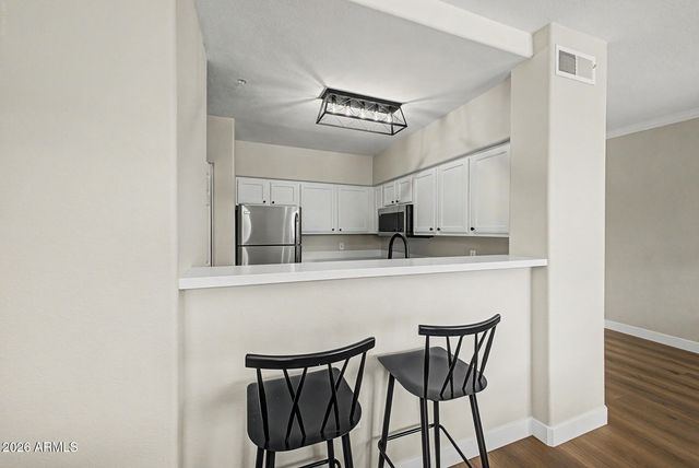 20100 N 78TH Place 2207, Scottsdale, AZ 85255