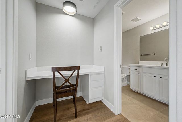20100 N 78TH Place 2207, Scottsdale, AZ 85255