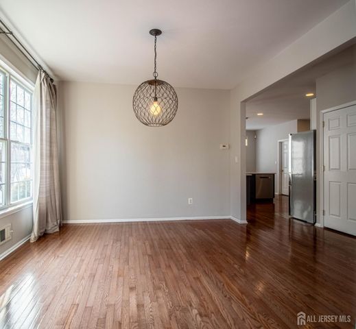 18 Seminole Court, Monroe, NJ 08831