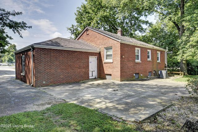 4607 Bardstown Rd, Louisville, KY 40218
