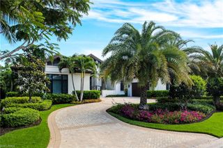 595 Regatta RD, Naples, FL 34103