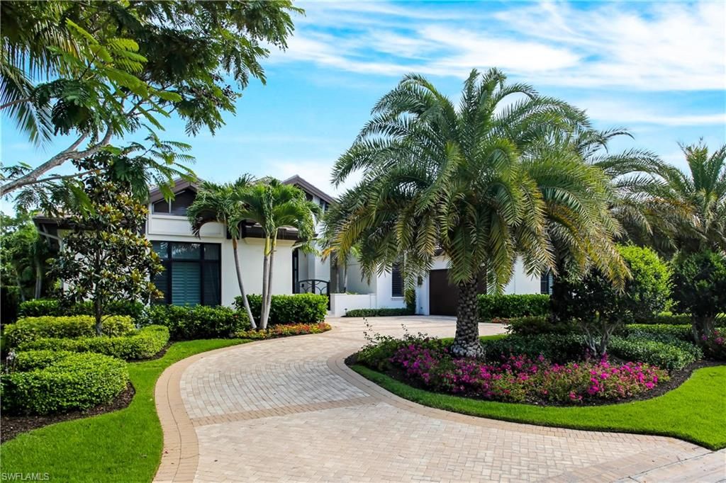 595 Regatta RD, NAPLES, FL 34103 — exterior