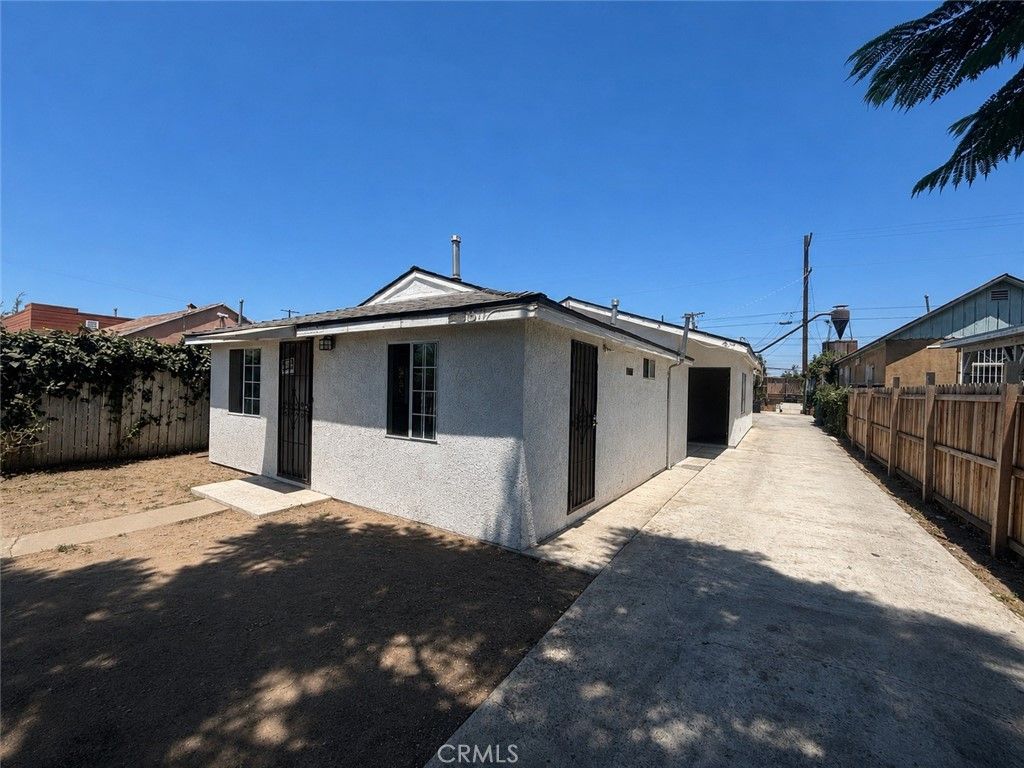 815 E 109th Street, Los Angeles, CA 90059