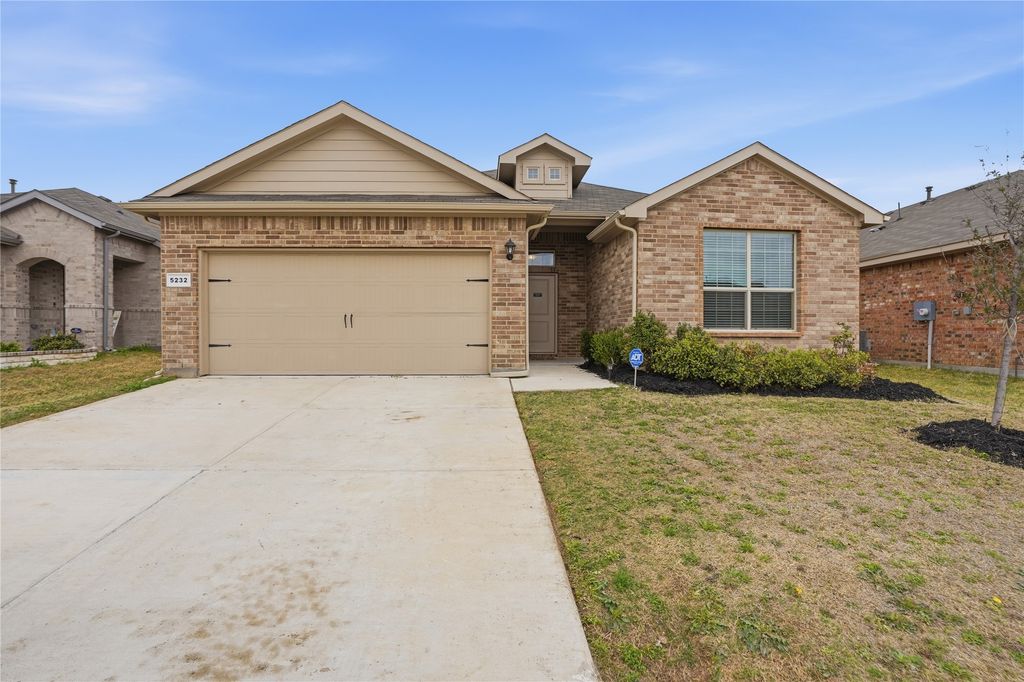 5232 Boulder Valley Drive, Fort Worth, TX 76179