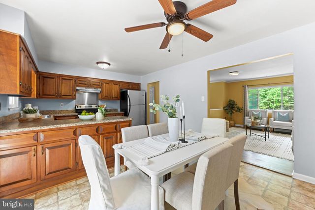 2105 WALSH DR, Westminster, MD 21157