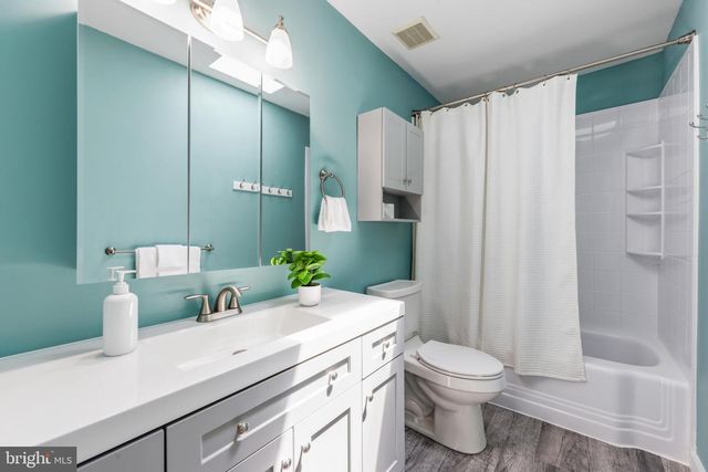 2105 WALSH DR, Westminster, MD 21157