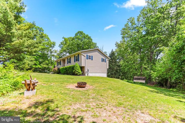 2105 WALSH DR, Westminster, MD 21157
