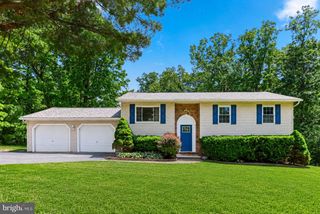 2105 WALSH DR, Westminster, MD 21157