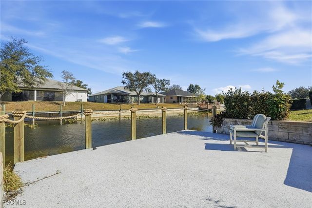 703 SE 7th ST 2, Cape Coral, FL 33990