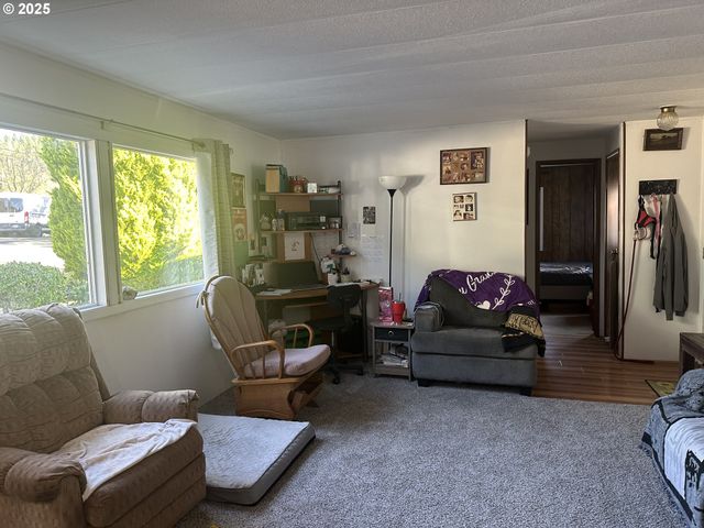 98825 PLEASANT HILL Dr 6, Brookings, OR 97415