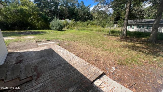 2300 Burgaw Highway, Jacksonville, NC 28540