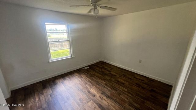 2300 Burgaw Highway, Jacksonville, NC 28540