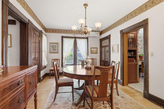 10 West Street, Marlboro, NY 12542