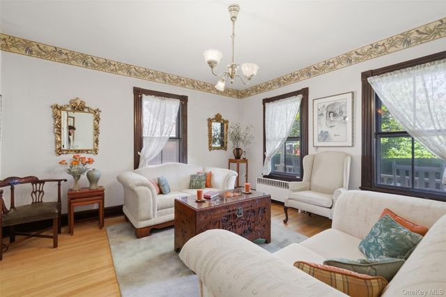 10 West Street, Marlboro, NY 12542