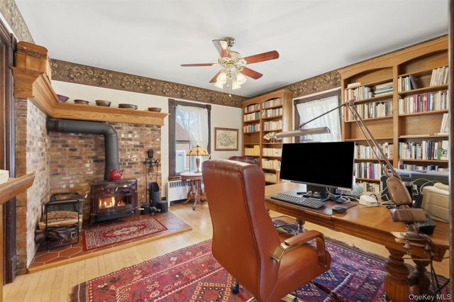 10 West Street, Marlboro, NY 12542