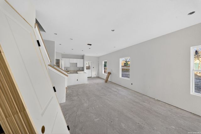 525 Dakota, San Antonio, TX 78203